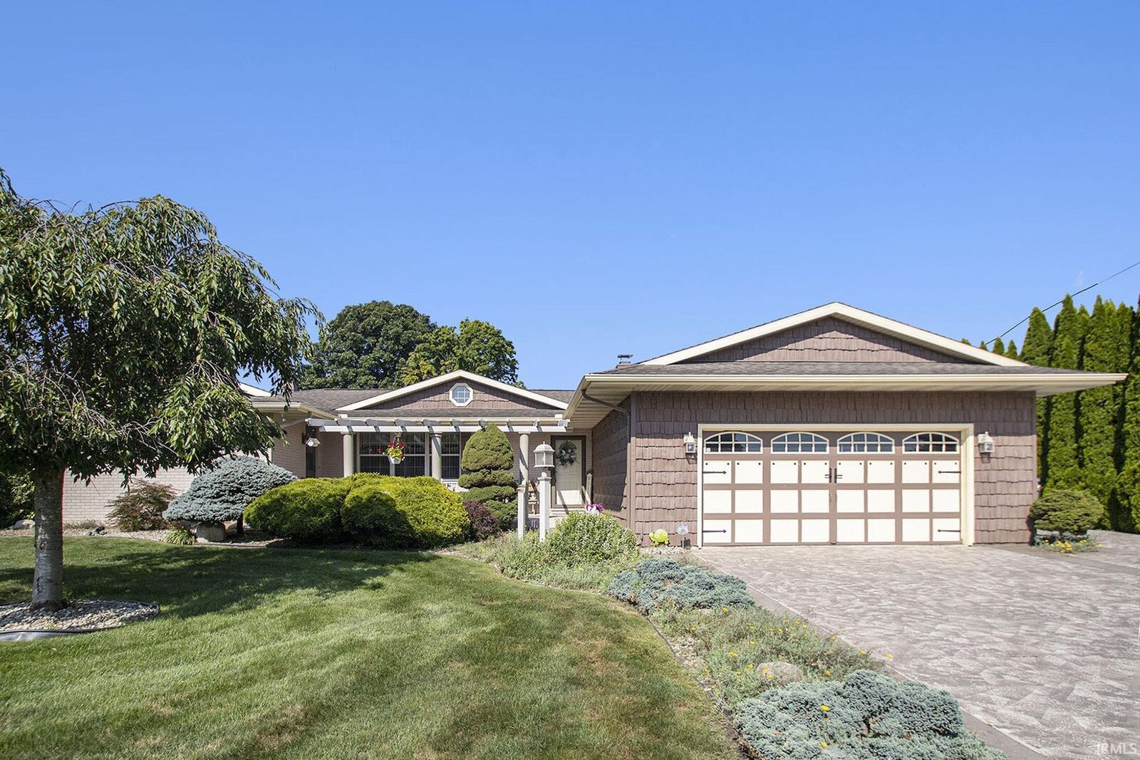 Property Photo: 59019 Peppermint Drive IN 46517