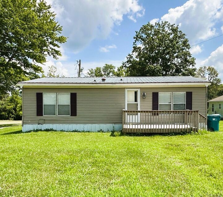 Property Photo: 2005 Sharkey Road Road KY 40351