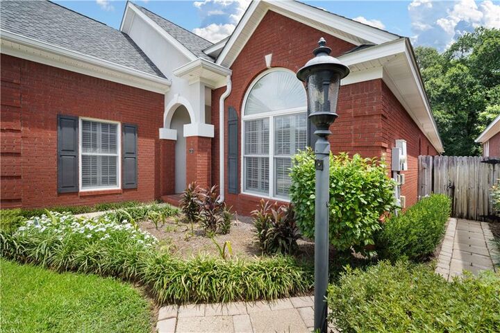 Property Photo:  715 Natchez Trail Court  AL 36609