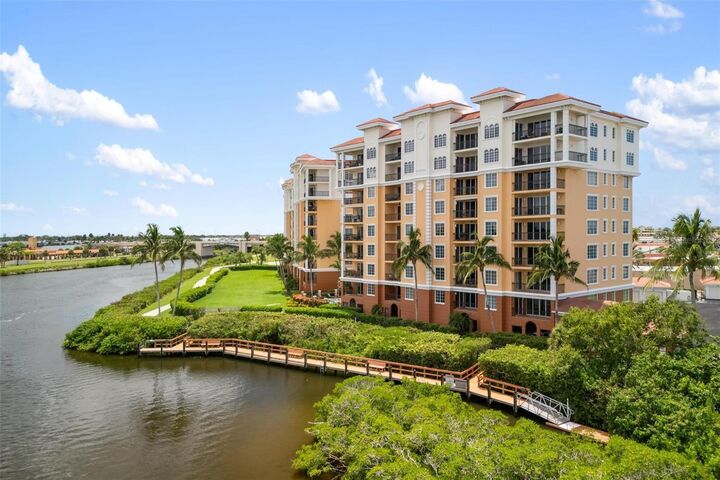 147 Tampa Avenue E 304  Venice FL 34285 photo