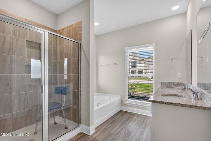 Property Photo: 12210 Savannah Circle MS 39564