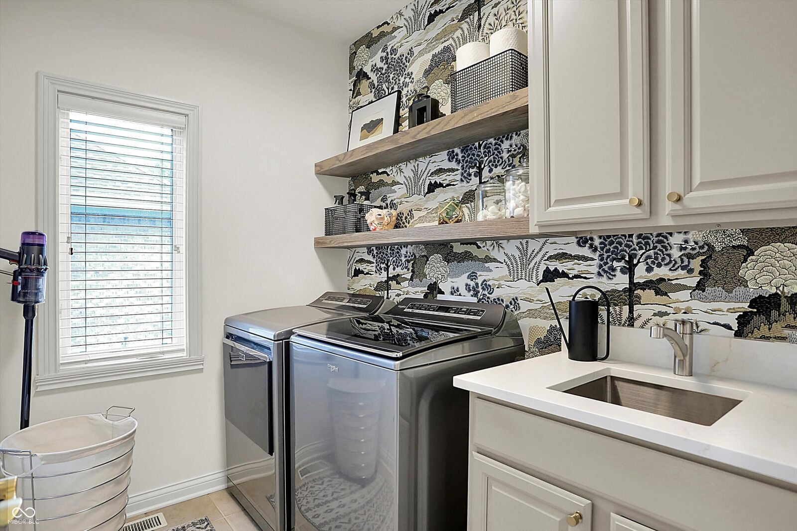 Property Photo:  11810 Pebblepointe Pass  IN 46033 
