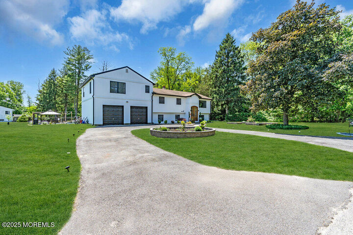 Property Photo:  24 Bentley Road  NJ 08831 