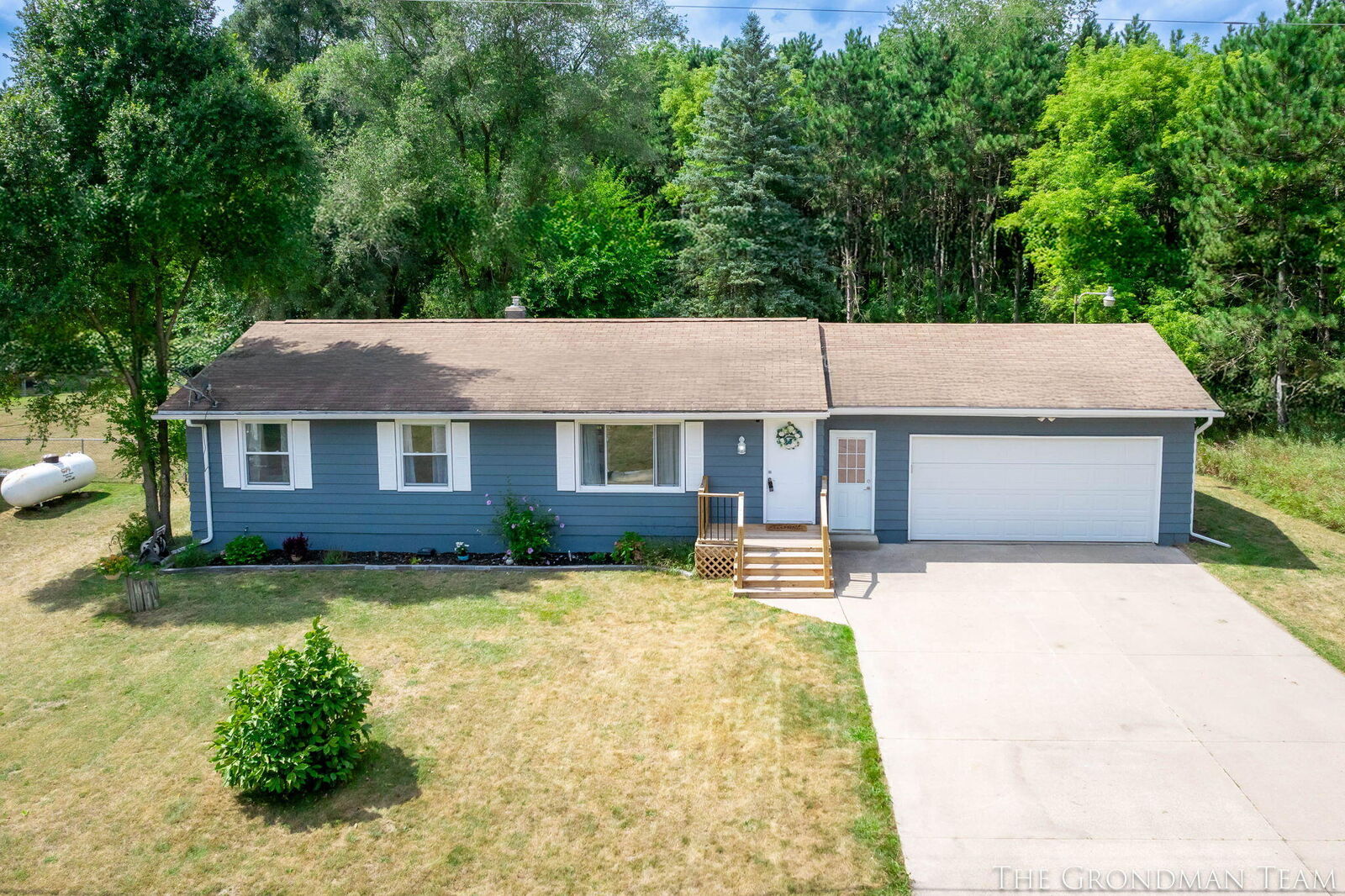Property Photo: 745 Flat River Drive SE MI 49331