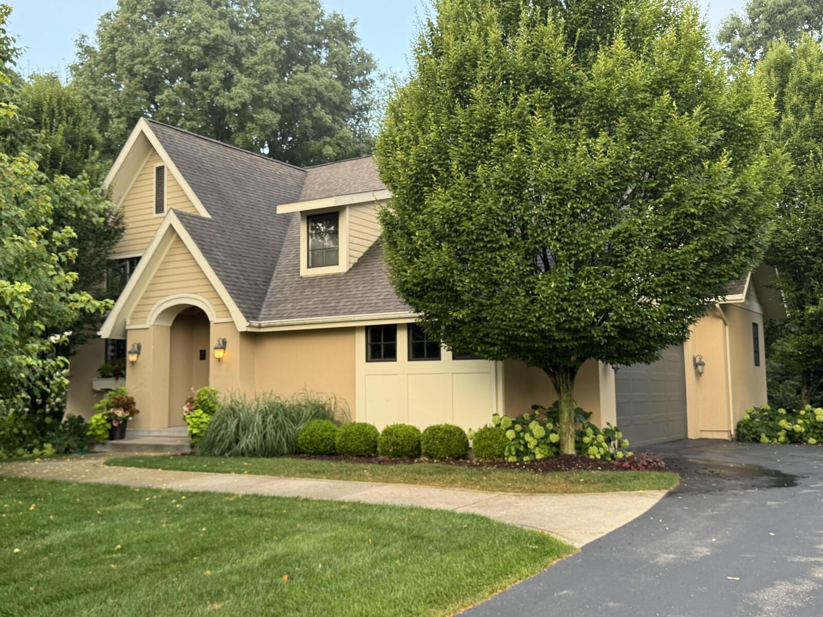 Property Photo:  2065 Balsam Waters Court  MI 49525 