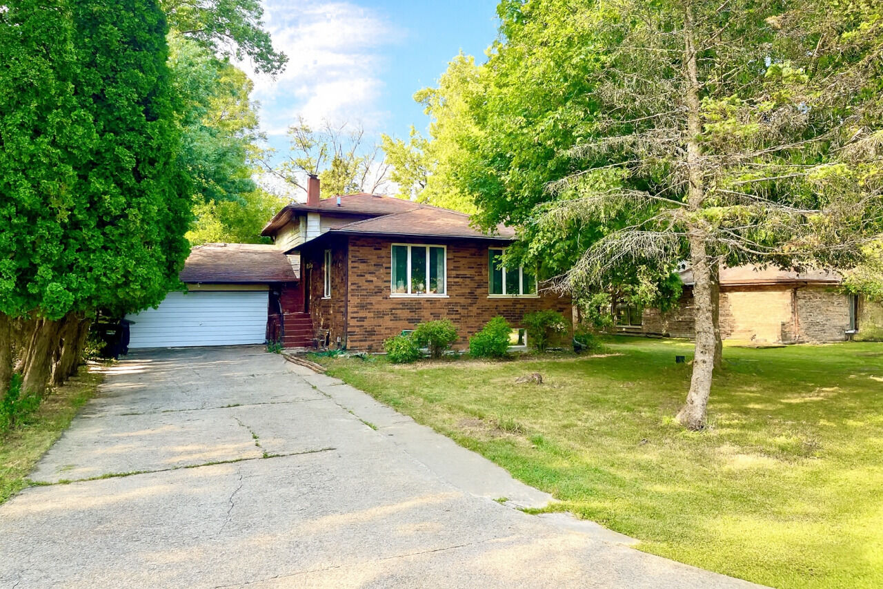 Property Photo: 2450 187th Street IL 60438