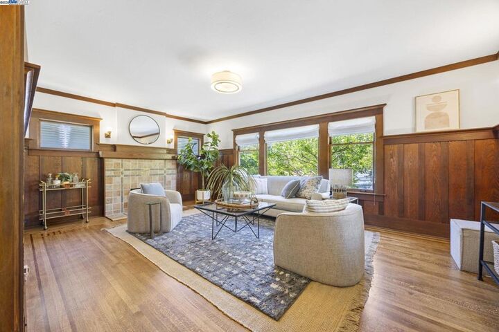 898 Union St  Alameda CA 94501 photo