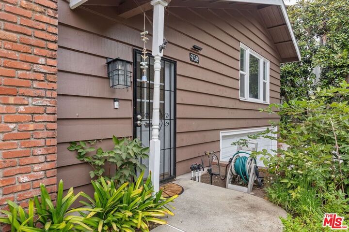 Property Photo: 938 20th Street CA 90403