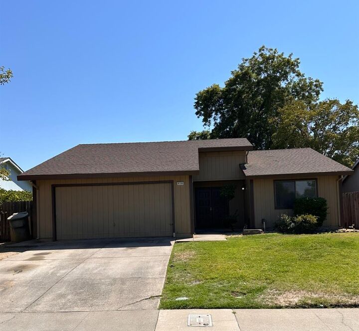 Property Photo: 8138 La Almendra Way CA 95823