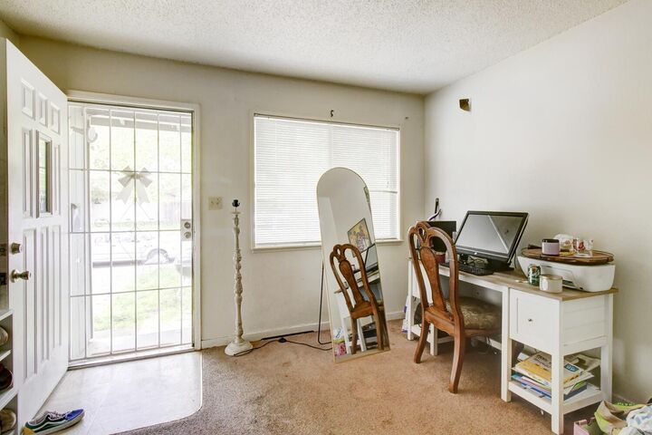 Property Photo: 7332 Arleta Court CA 95823