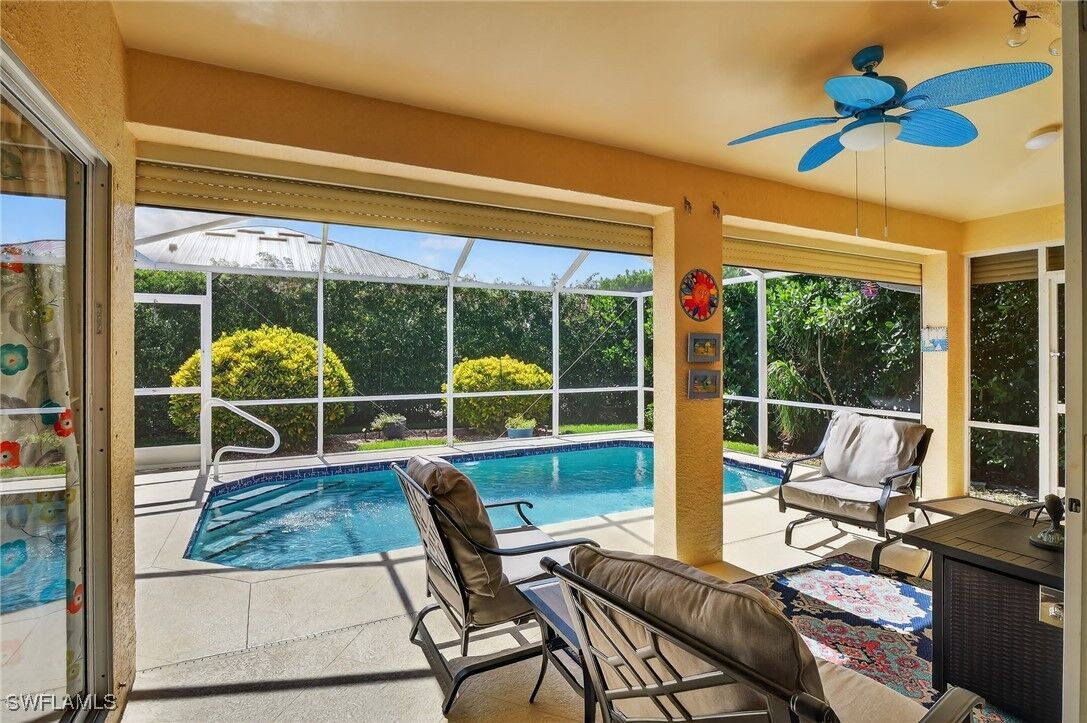 Property Photo:  5 Tahiti Road  FL 34145 
