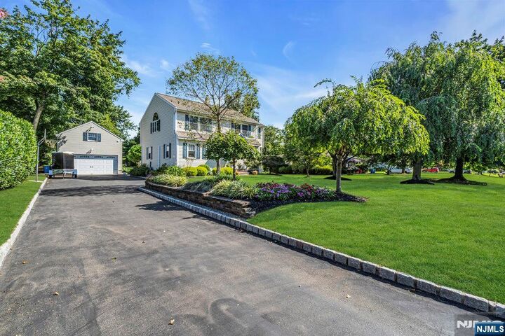 87 Amwell Road  Hillsborough NJ 08844 photo