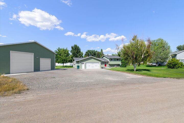 Property Photo: 928 Lydia Road MT 59602