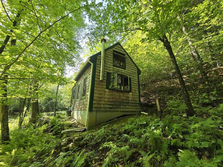Property Photo: 42 Gerald Drive NH 03276