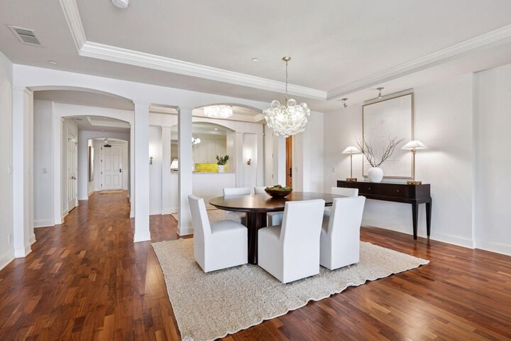 Property Photo: 5000 France Avenue S 33 MN 55410