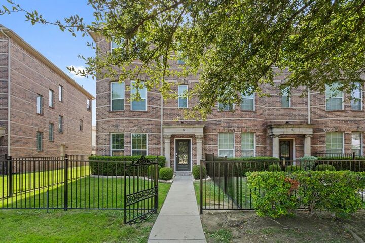 Property Photo: 2500 Rockbrook Drive A5 TX 75067