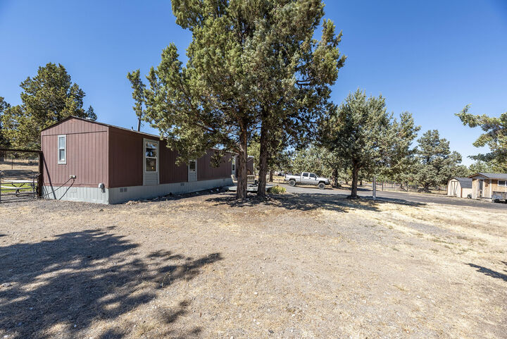 Property Photo:  13406 SW Oasis Court  OR 97760 