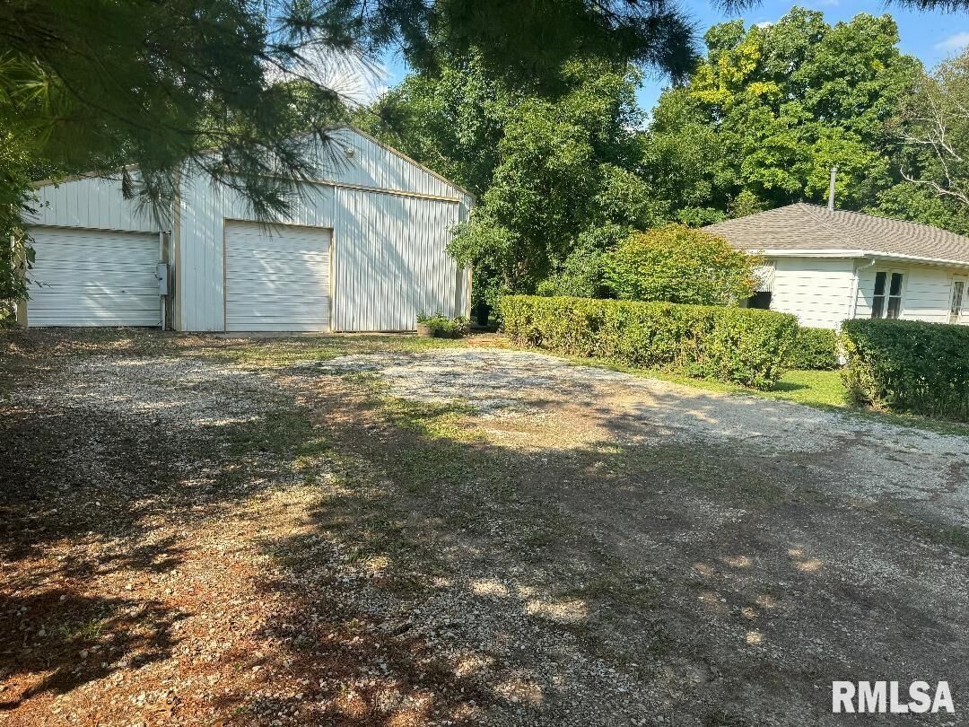 Property Photo:  10800 N Trigger Road  IL 61525 
