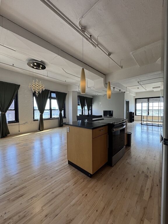 Property Photo: 210 Lincoln St 504 MA 02111