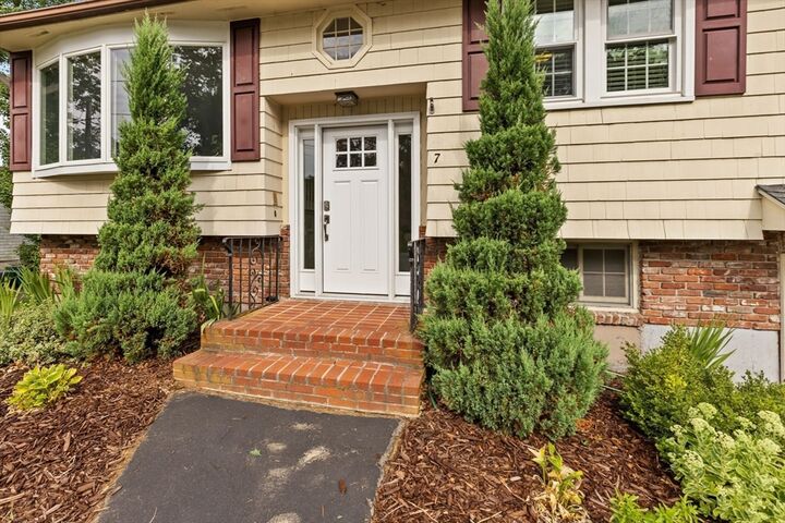 Property Photo:  7 Forest Park Ave  MA 01862 