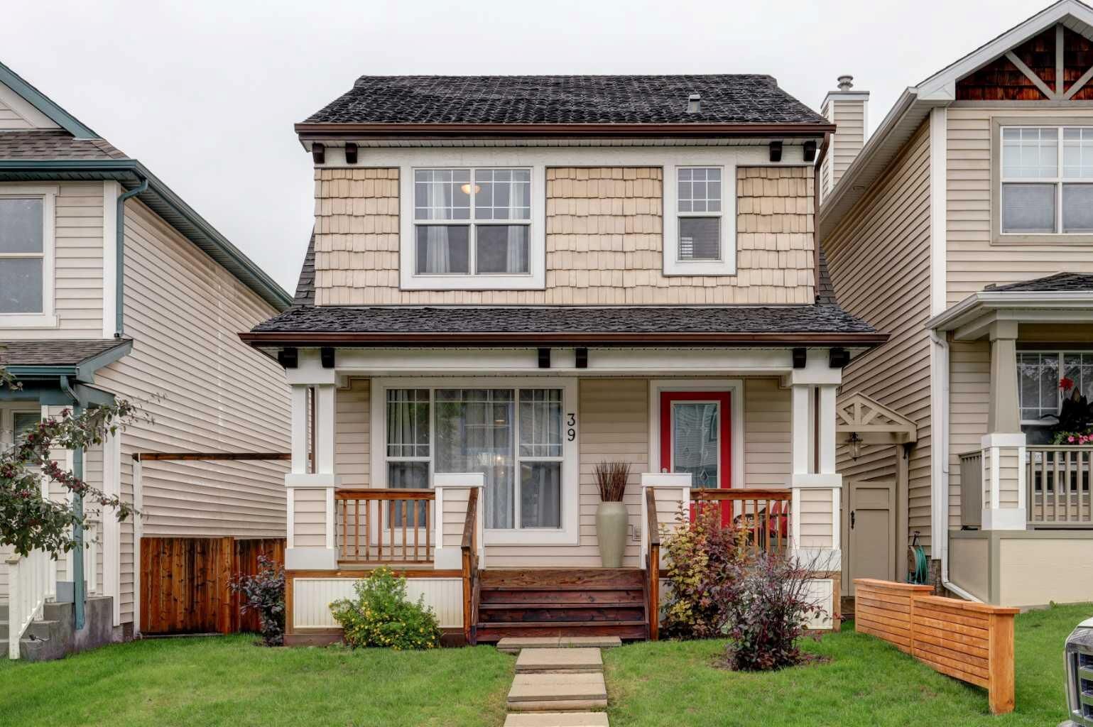Property Photo:  39 Tuscany Springs Place NW  AB T3L 2V1 