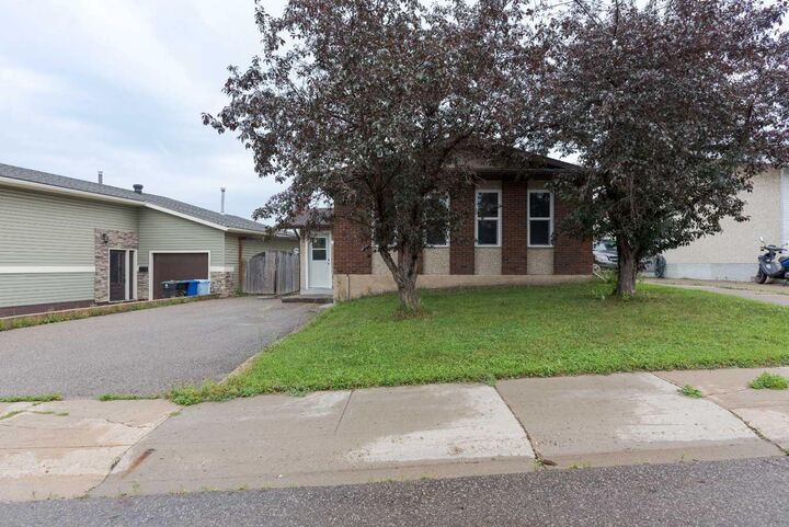 Property Photo: 1069 Timberline Drive AB T9K 1T9