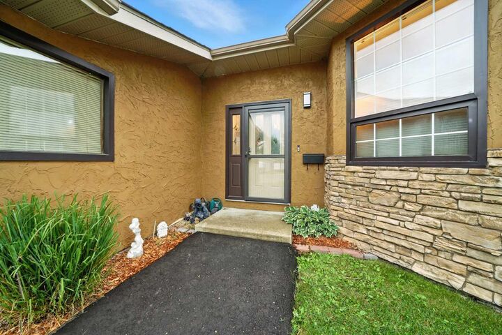 Property Photo: 69 Bruns Crescent AB T4L 1P2