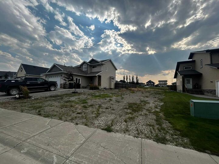 1118 Briar Road — photo 1