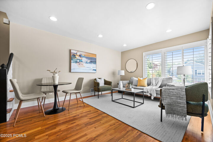 Property Photo:  739 E 9th Avenue  UT 84103 