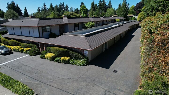 Property Photo:  1532 NW 195th Street 3  WA 98177 
