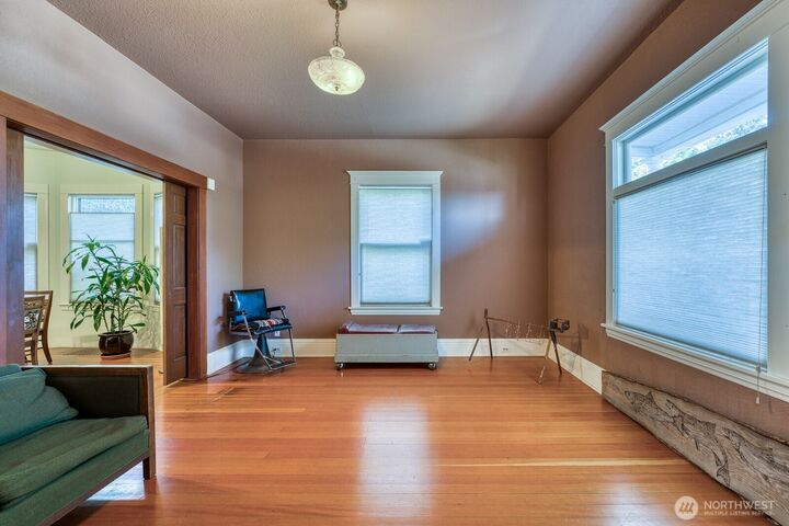 Property Photo:  618 S 15th  WA 98405 