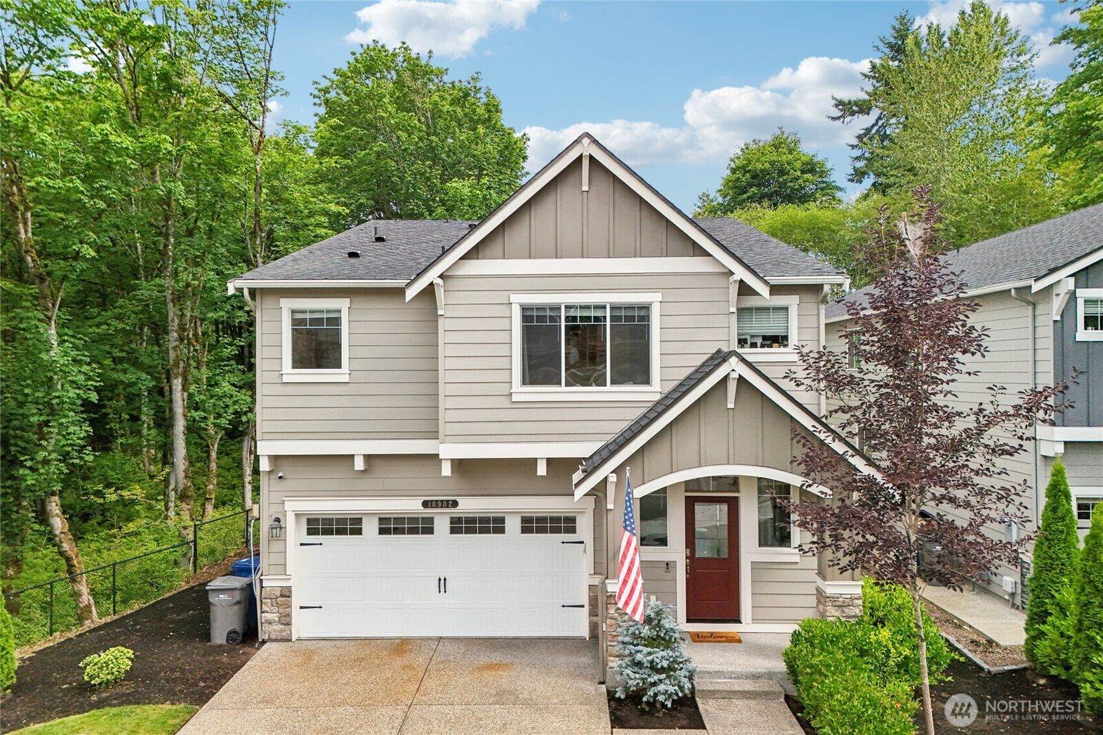 Property Photo:  10902  33rd Place NE  WA 98258 
