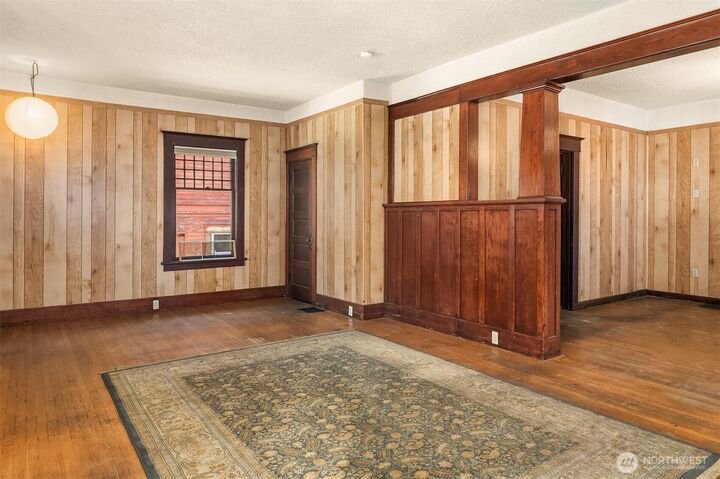 Property Photo:  3917 S Hudson Street  WA 98118 
