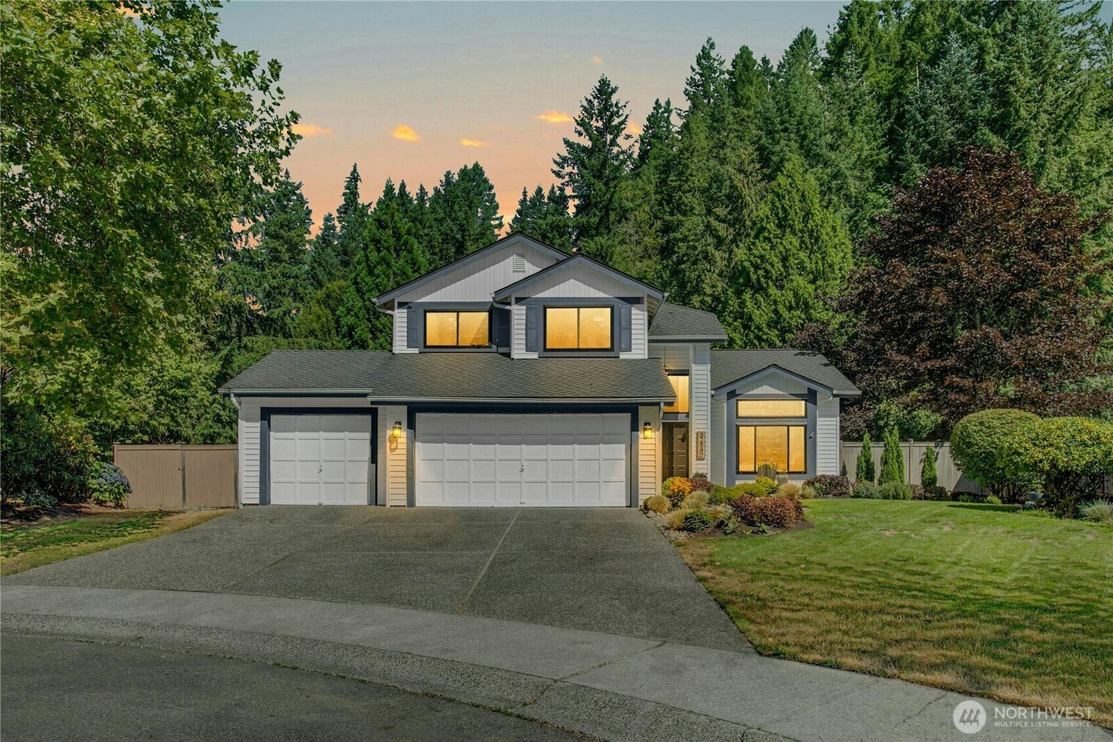 Property Photo:  32840 NE 43rd Circle  WA 98014 