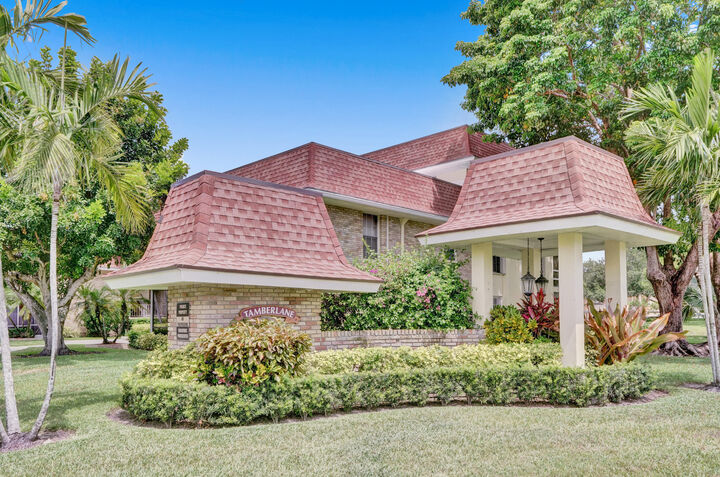 Property Photo: 5580 Tamberlane Circle 339 FL 33418