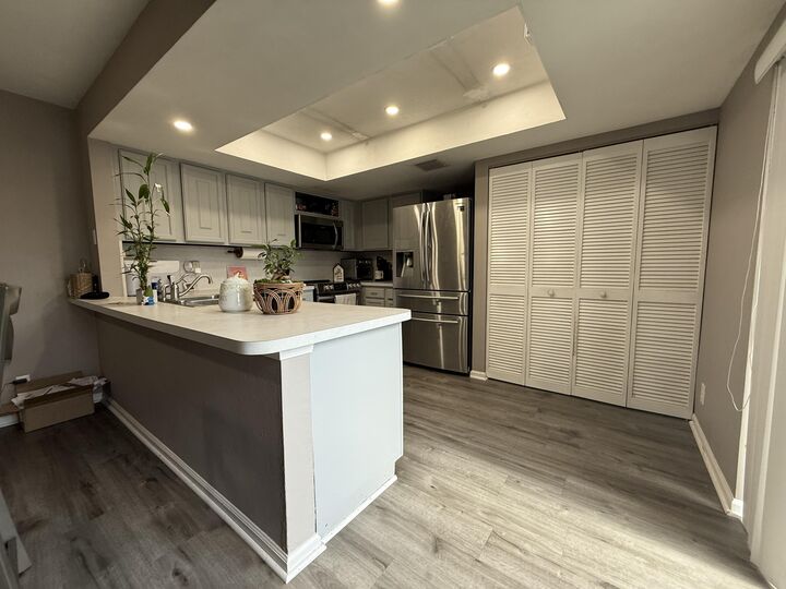 Property Photo: 1425 Oxford Lane FL 33426