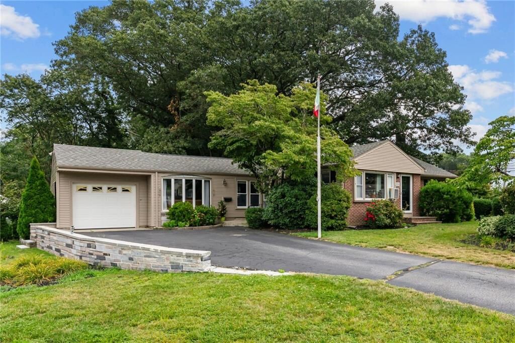 Property Photo:  174 Lawnacre Drive  RI 02920 