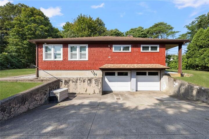 Property Photo:  21 Plum Beach Road  RI 02874 
