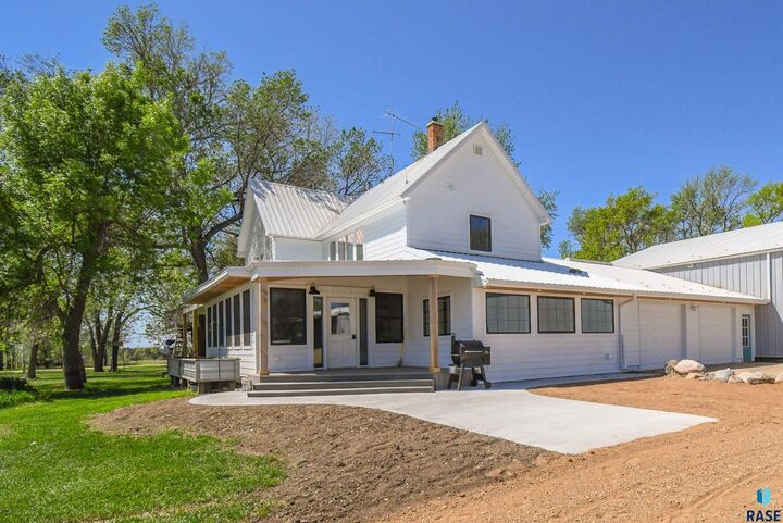 Property Photo:  47138 293rd St  SD 57004 