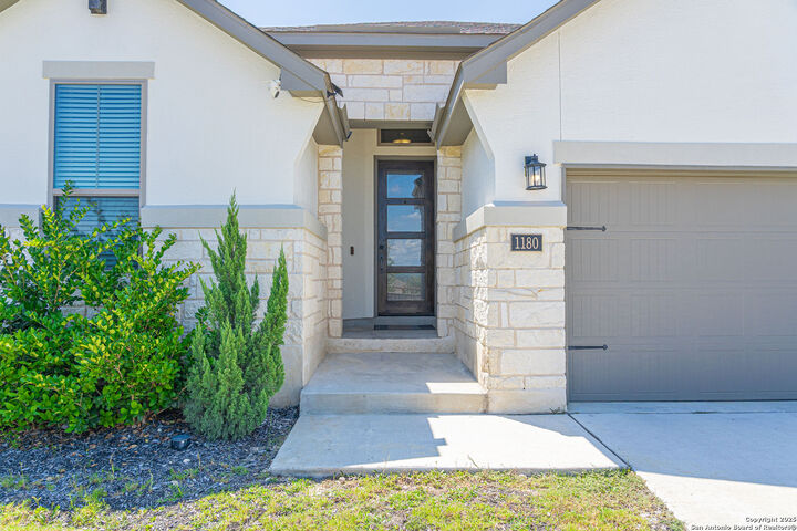 1180 Cadogan Squire  San Antonio TX 78260 photo