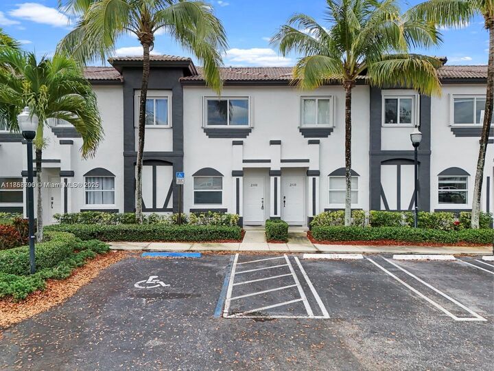 2308 SE 24th Ave 2308  Homestead FL 33035 photo
