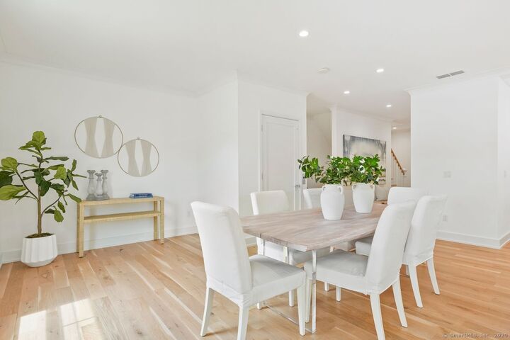 Property Photo:  345 Reef Road C9  CT 06824 