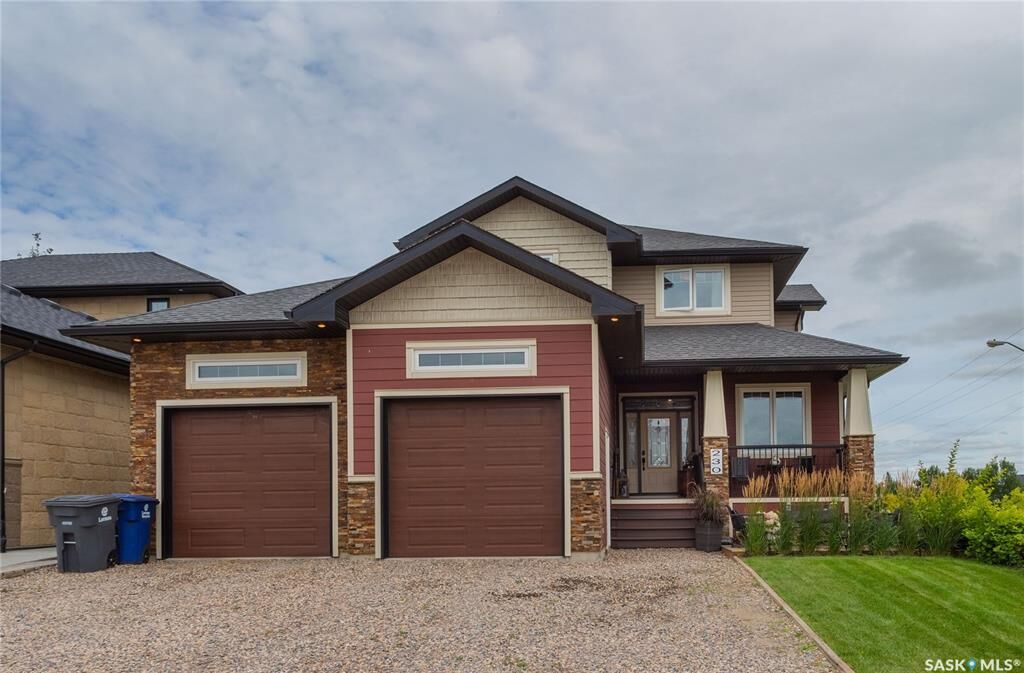 Property Photo:  230 Kinsmen Crescent  SK S0K 0A2 