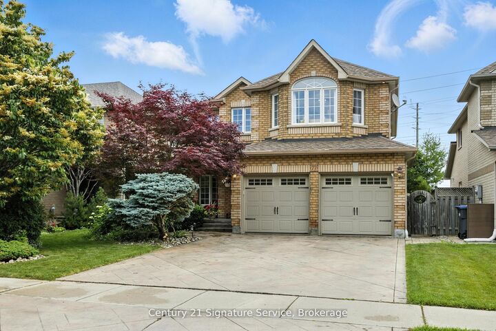 77 Esposito Drive  Caledon ON L7E 1T5 photo