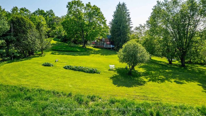 Property Photo: 229 Fraserburg Road ON P1L 0G9