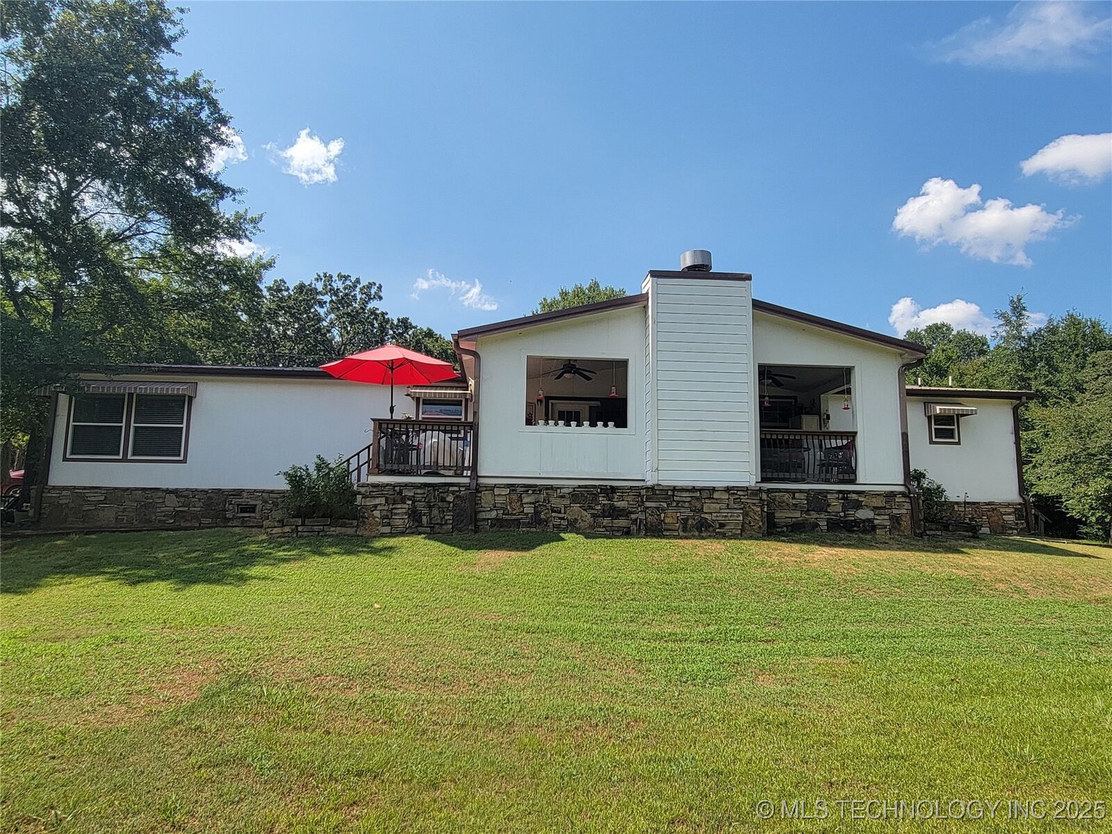 Property Photo:  112045 S 4630 Road  OK 74936 