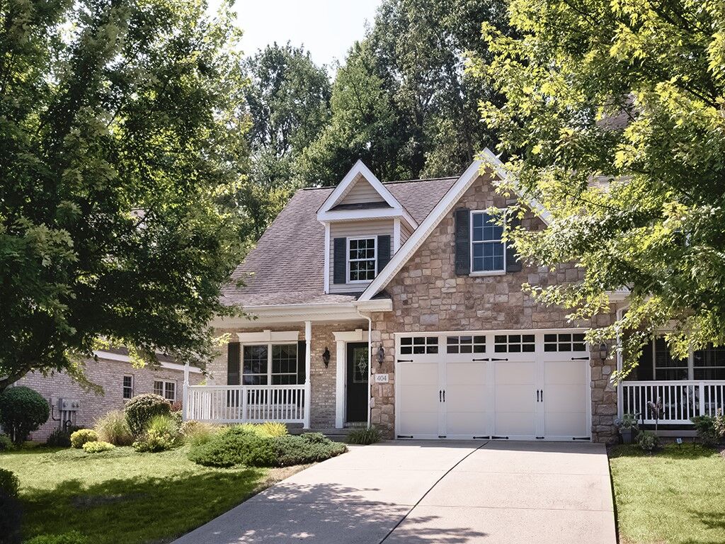 Property Photo: 404 Torrey Pine Dr PA 16046