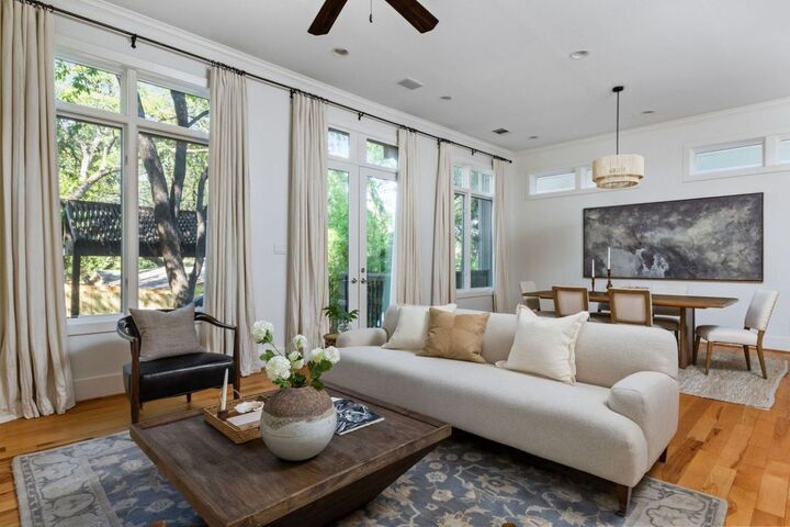 2308 W 9th Street B  Austin TX 78703 photo