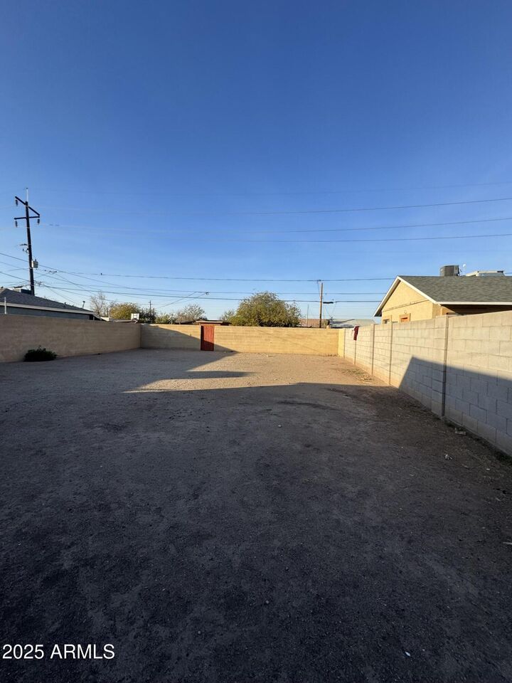 Property Photo:  2230 E Taylor Street  AZ 85006 