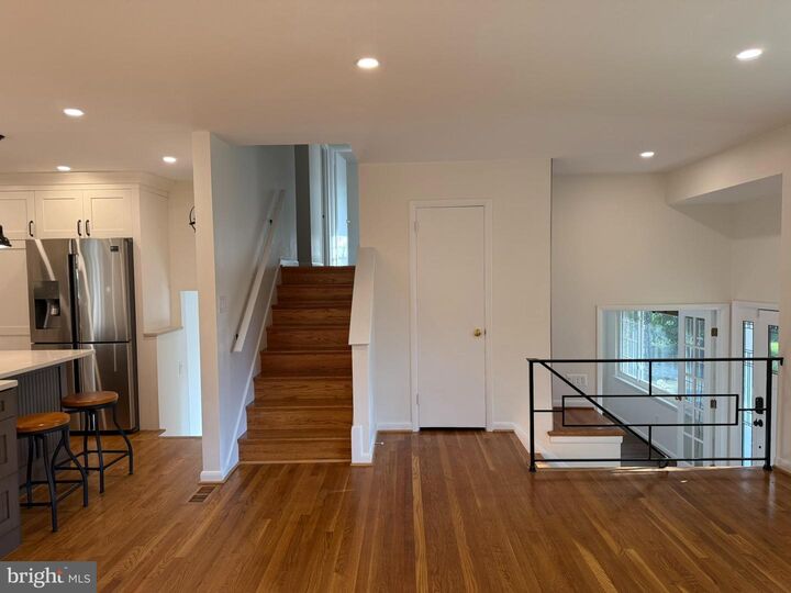 Property Photo:  8817 Vernon View Drive  VA 22308 